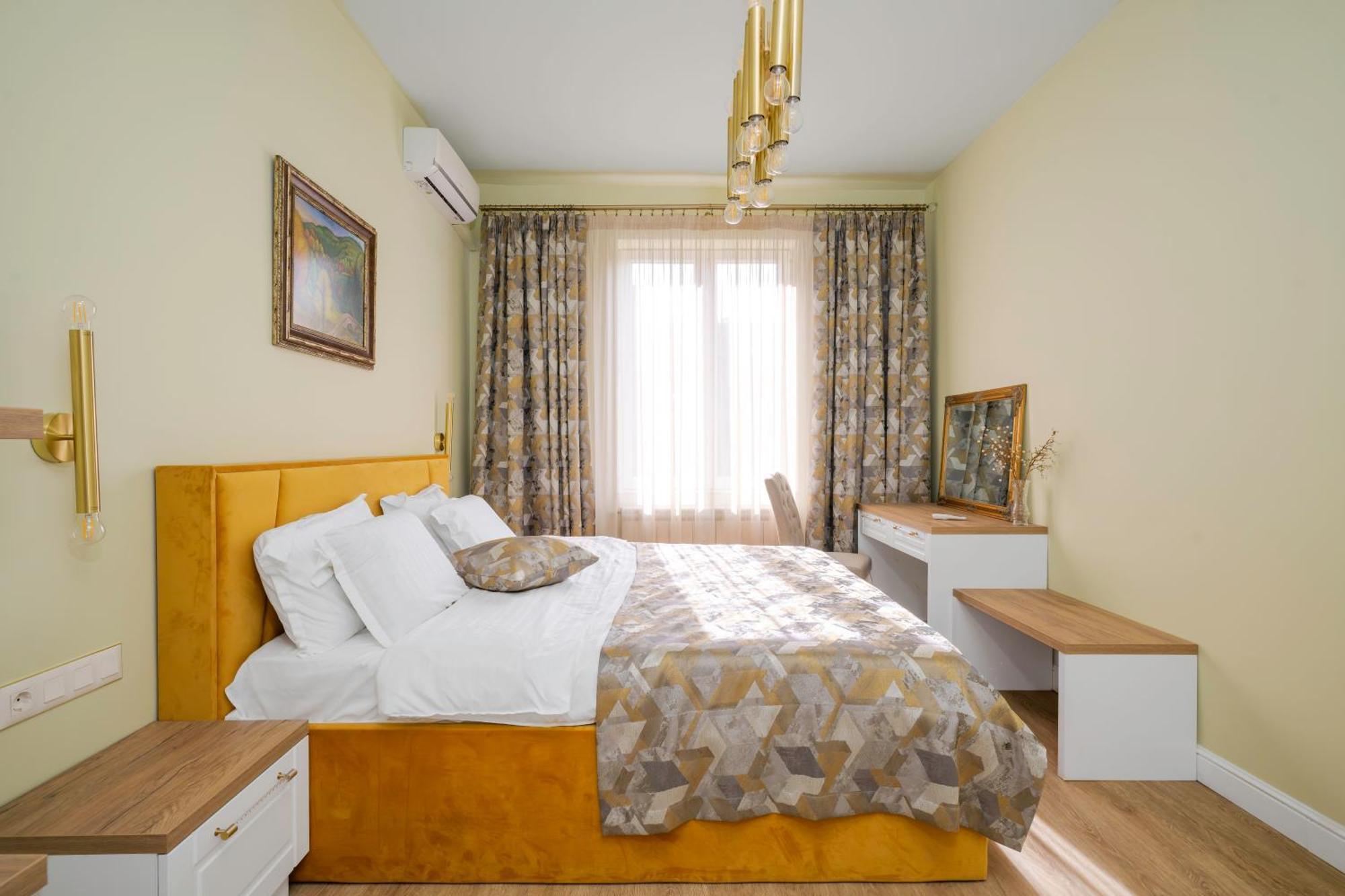 Urban Charm & Comfort - Chic 2Bd In Prime Location By Flat Mаnager Sofia Exterior foto